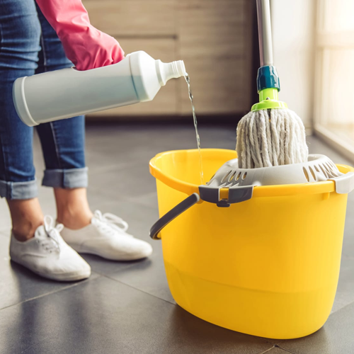 You are currently viewing Floor Cleaner: What you need to know